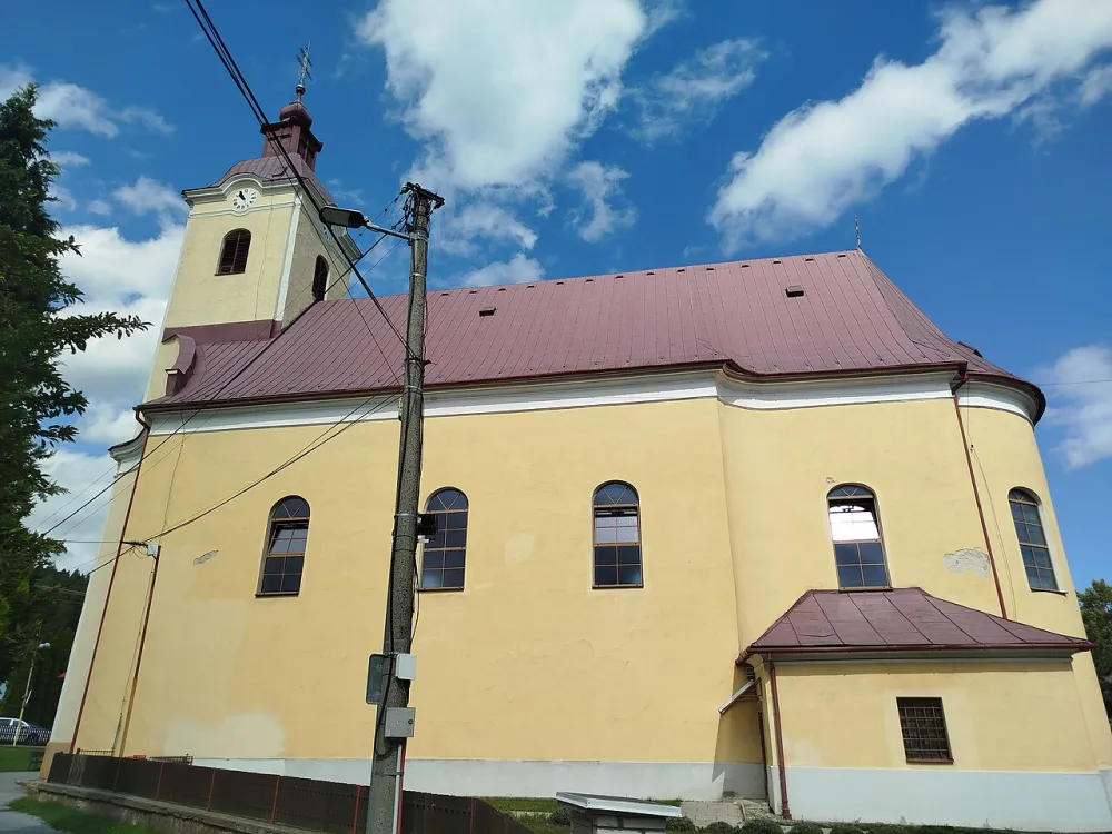 Farský kostol sv. Matúša, Udiča — exterior