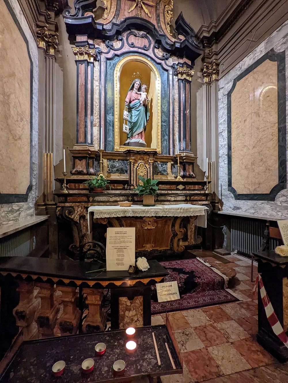 Chiesa del Santissimo Salvatore (Vercelli), Vercelli — exterior