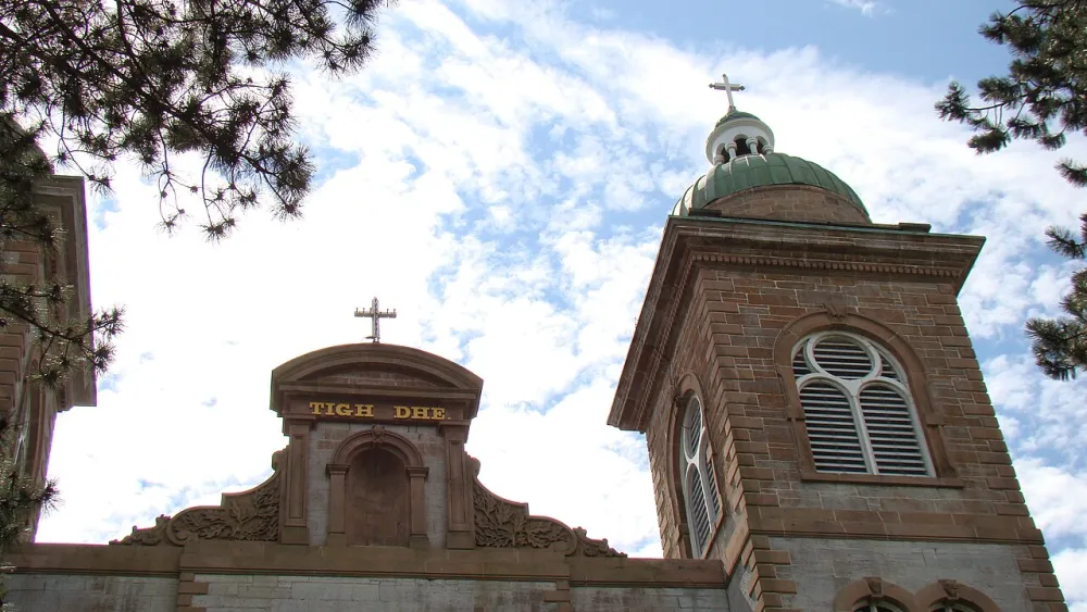 St. Ninian Cathedral, Antigonish — exterior