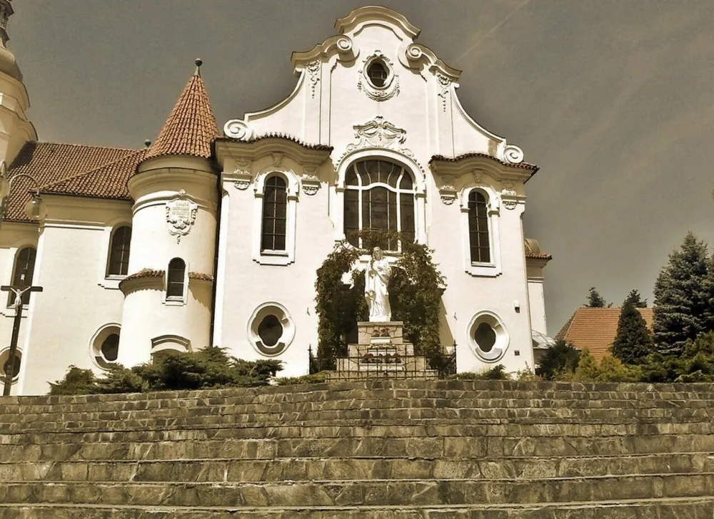Trójcy Świętej, Korfantów, Korfantów — exterior