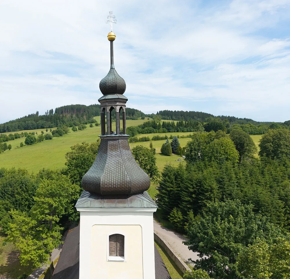 Św. Mikołaja, Świerki, Świerki — exterior