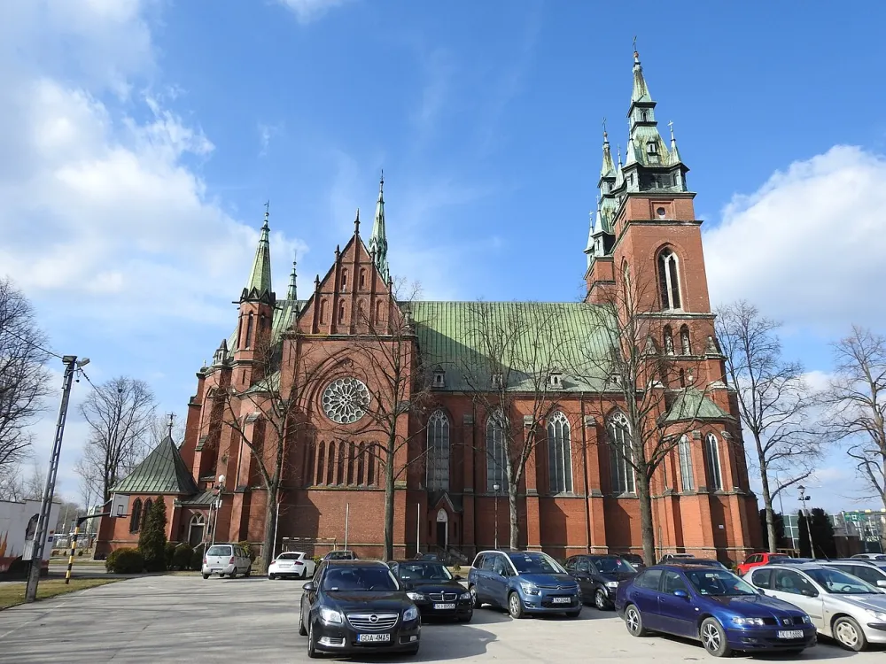 Świętego Krzyża, Kielce, Kielce — exterior