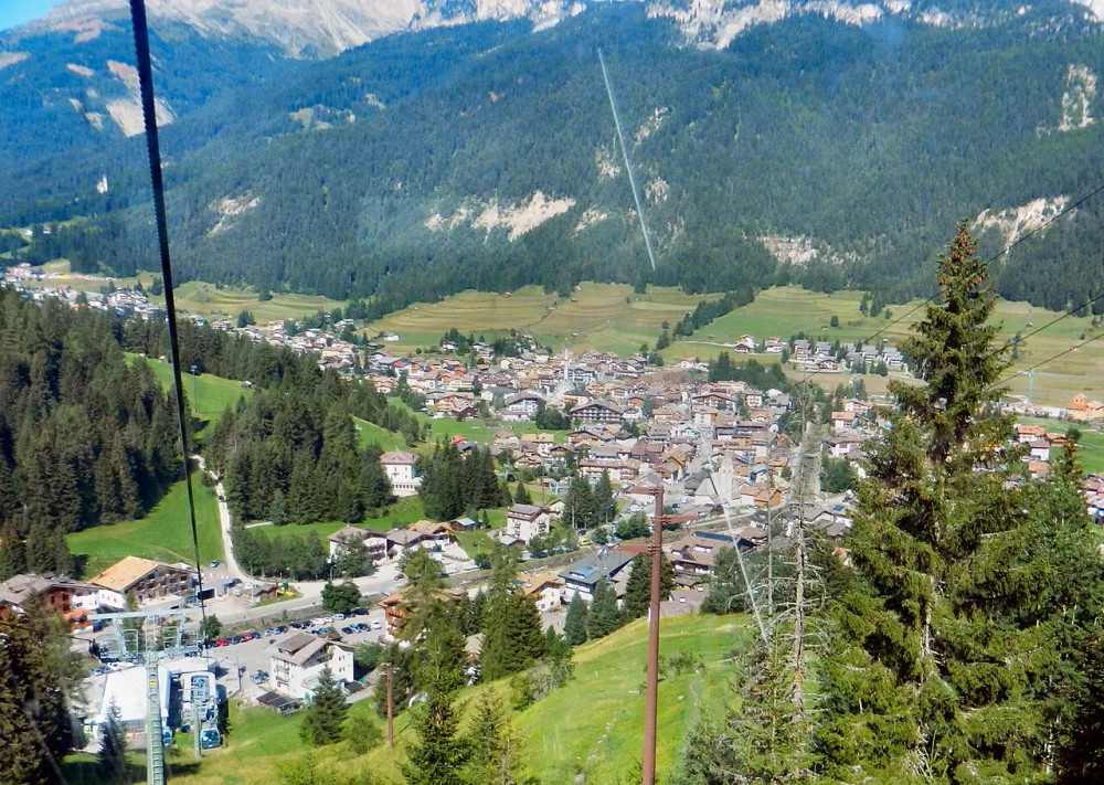 Chiesa di Maria Ausiliatrice e San Nicolò Vescovo (Pozza di Fassa, San Giovanni di Fassa - Sèn Jan), San Giovanni di Fassa - Sèn Jan — exterior