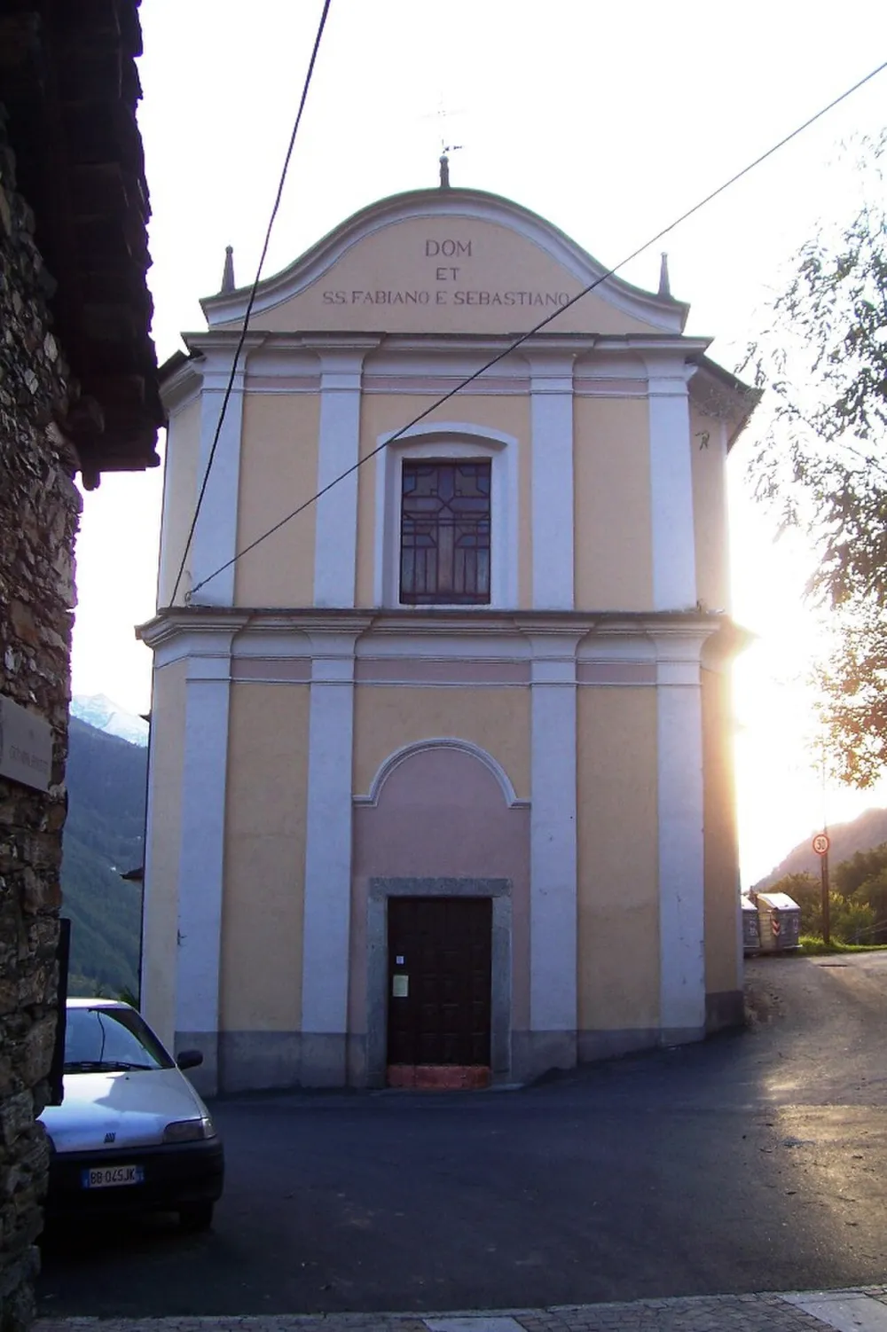 Chiesa dei Santi Fabiano e Sebastiano (Corteno Golgi), Corteno Golgi — exterior