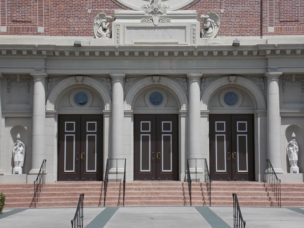 St. Joseph Co-Cathedral, Thibodaux — exterior