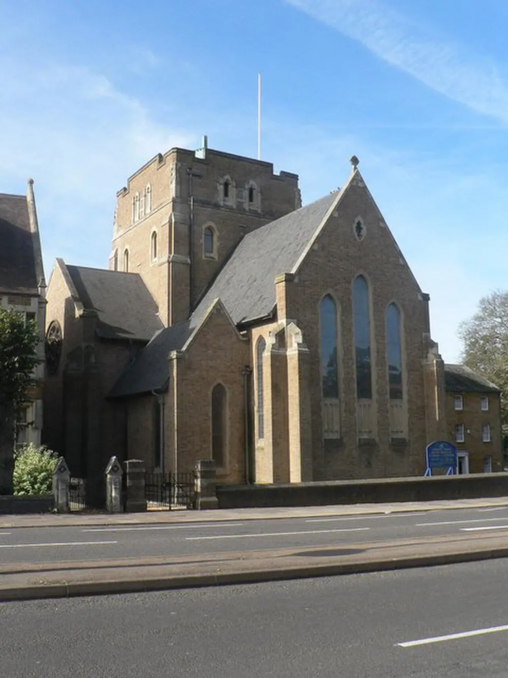 Cathedral of Our Lady Immac. & St Thomas of Cant. (Northampton), Northampton — exterior