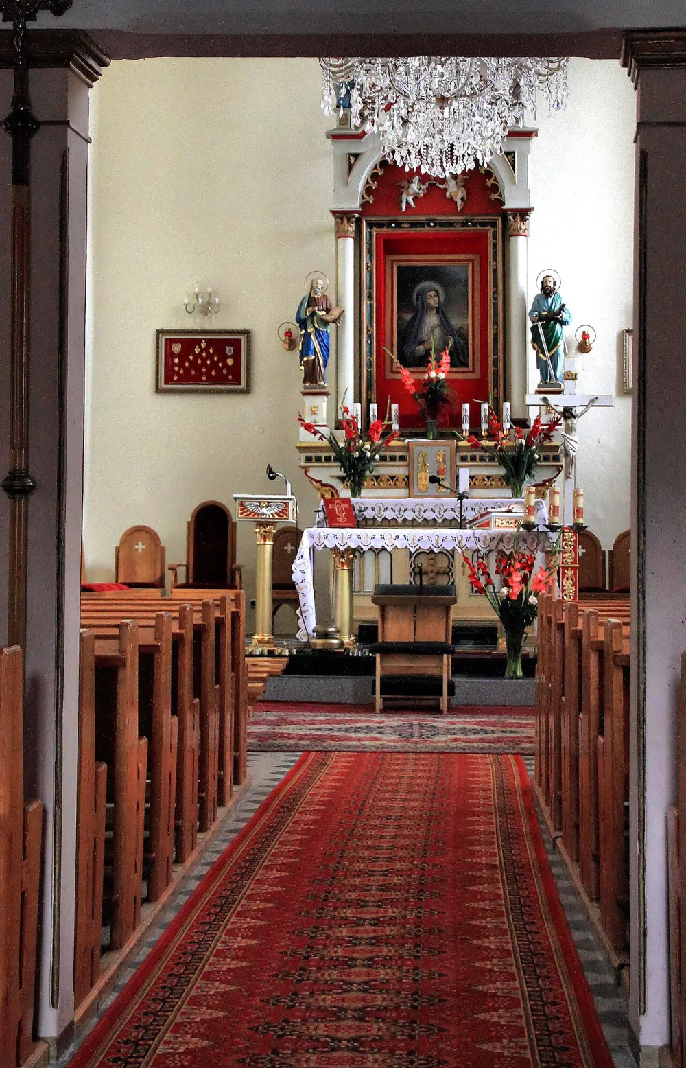 Matki Bożej Bolesnej, Chróstnik, Chróstnik — exterior