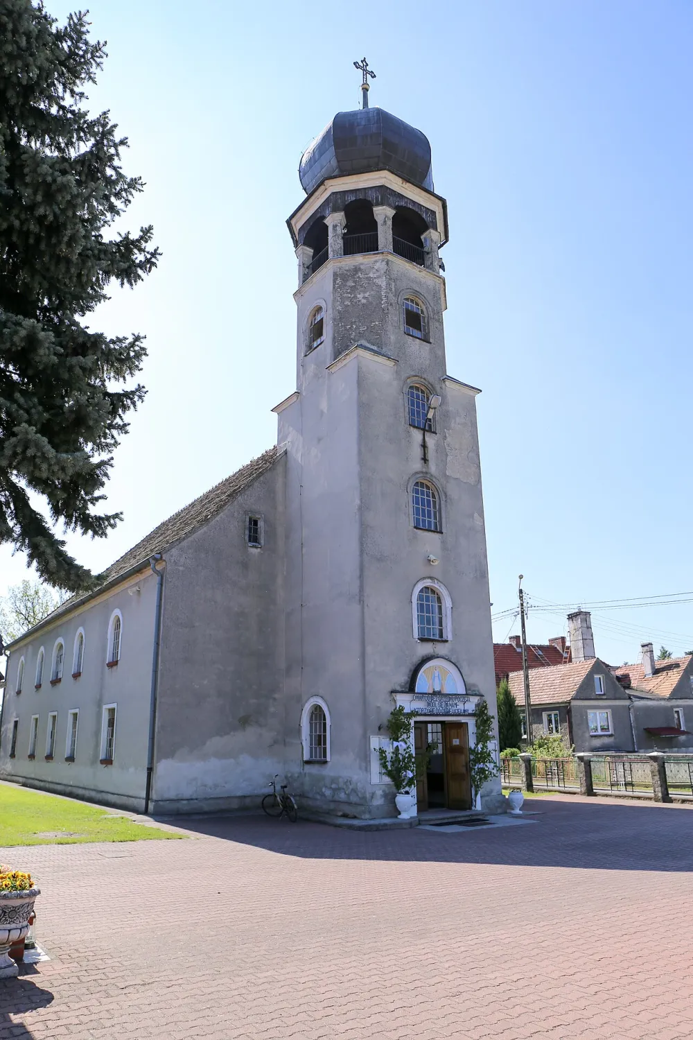 Nawiedzenia Najwiętszej Maryi Panny, Lubsza, Lubsza — exterior