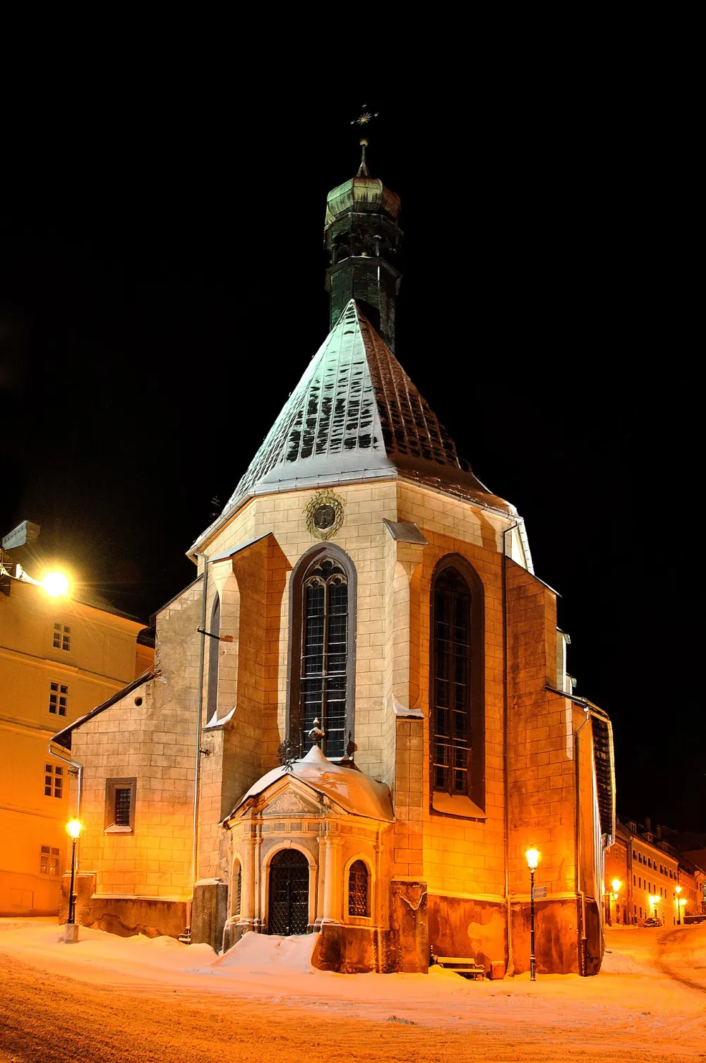 Kostol sv. Kataríny Alexandrijskej (slovenský), Banská Štiavnica — exterior