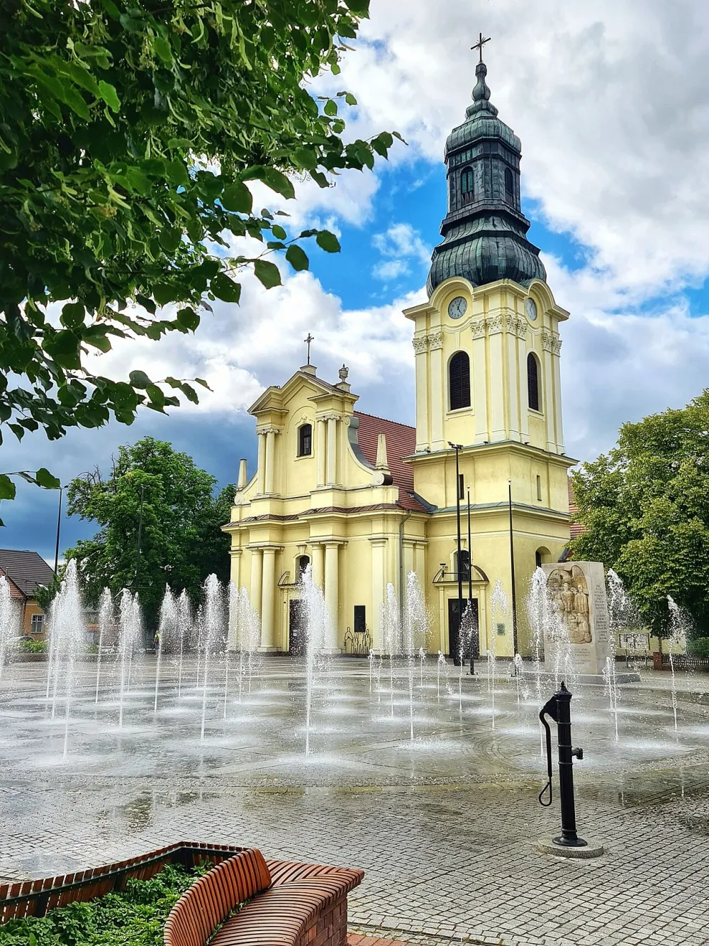 Św. Mikołaja, Bydgoszcz, Bydgoszcz — exterior