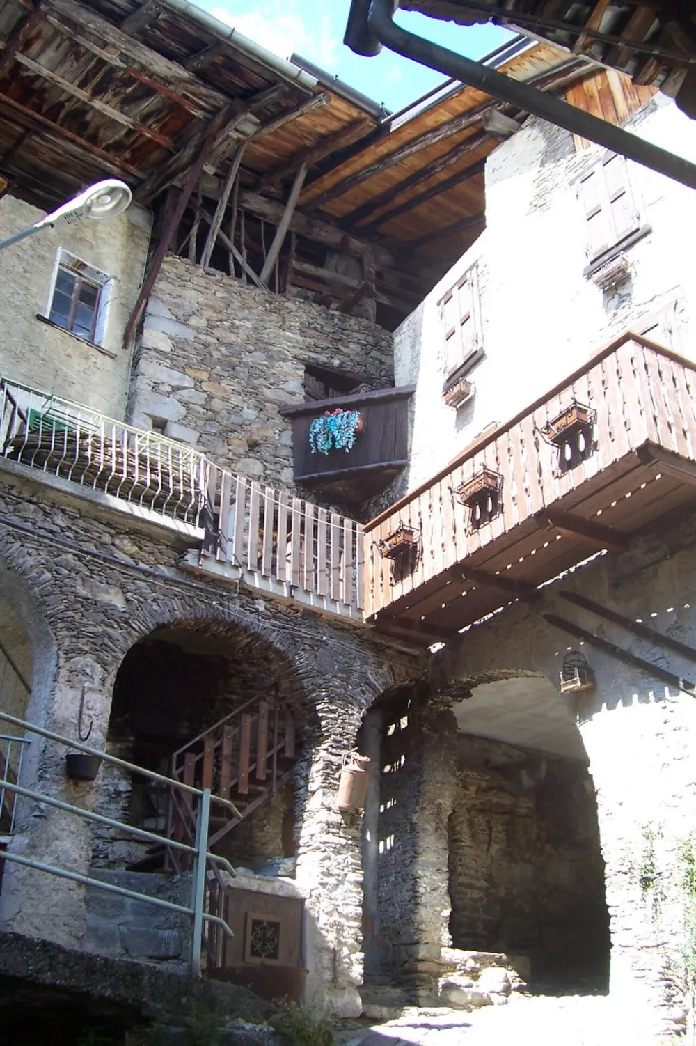 Chiesa di San Gregorio Magno (Canè, Vione), Vione — exterior
