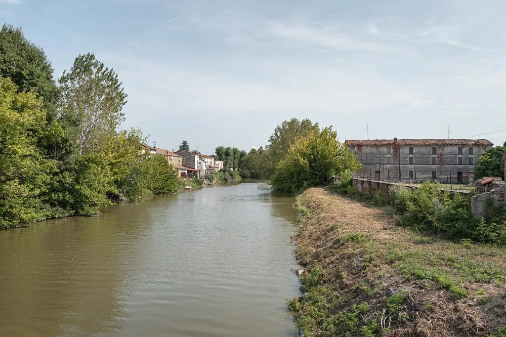 Chiesa di San Matteo apostolo, Viadana — exterior