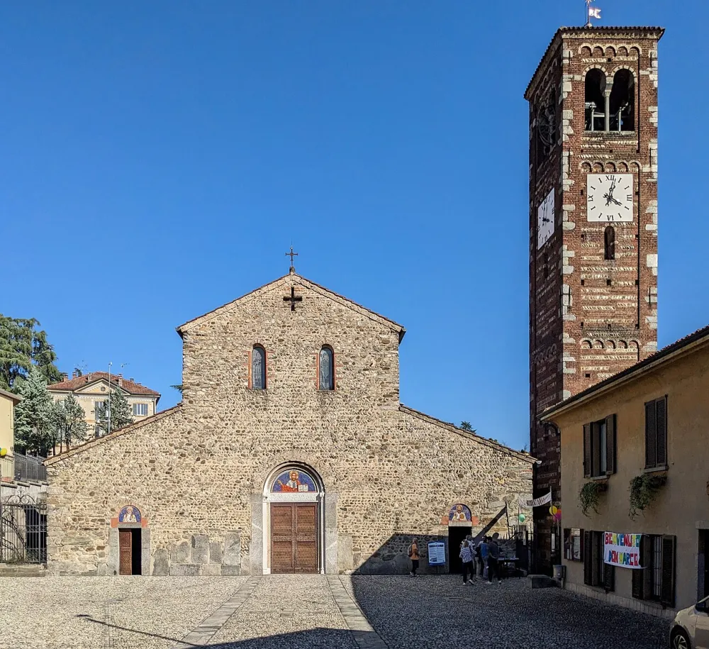 Chiesa dei Santi Pietro e Paolo (Agliate, Carate Brianza), Carate Brianza — exterior