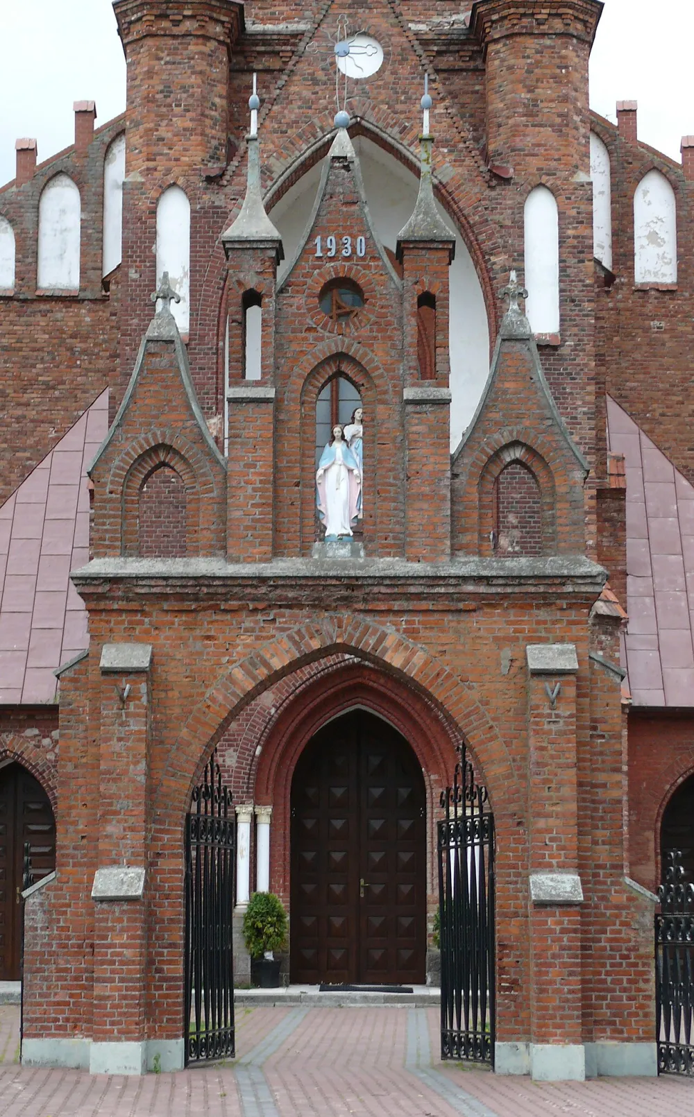 Przemienienia Pańskiego, Malowa Góra, Malowa Góra — exterior