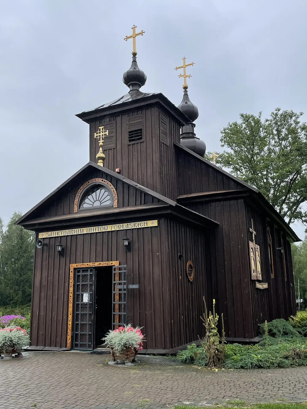 św. Nikity, Kostomłoty, Kostomłoty — exterior