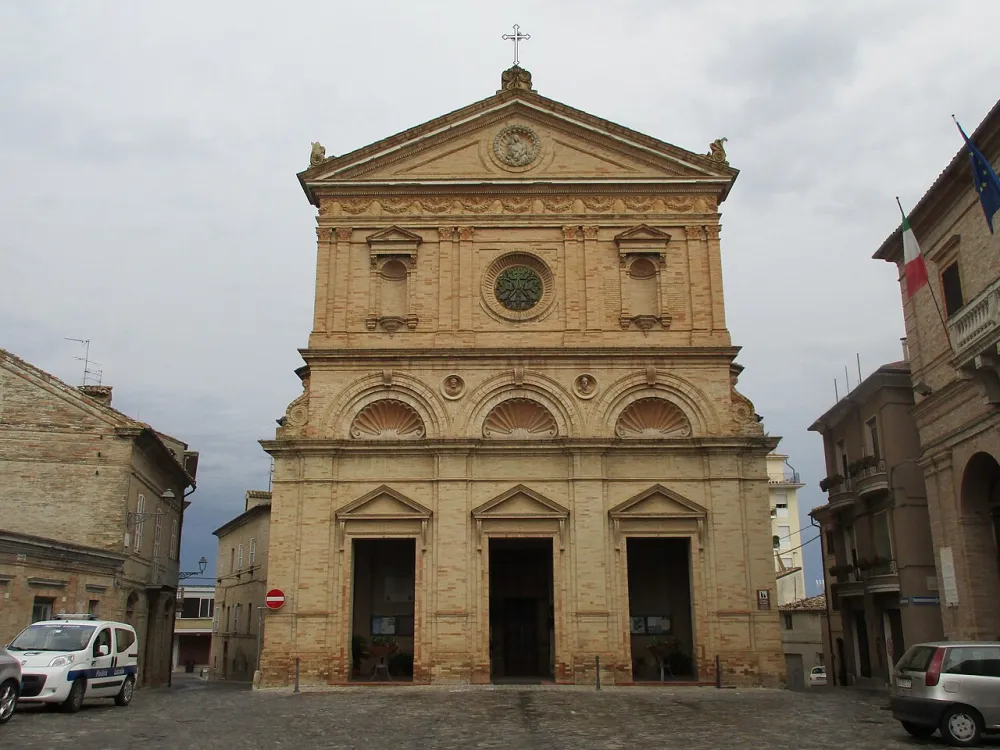 Chiesa di San Michele Arcangelo, Monte Urano — exterior