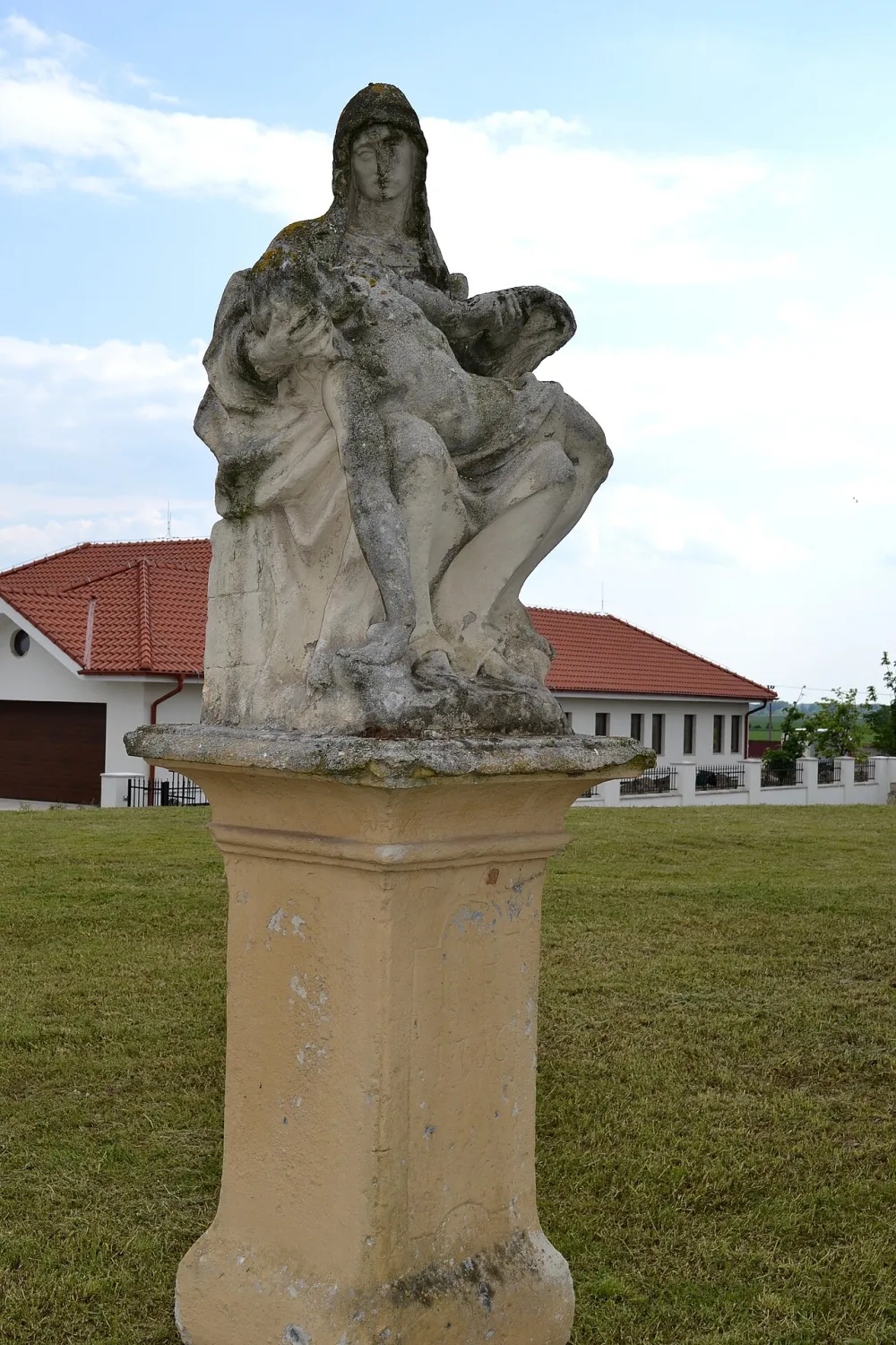 Kaplnka Sedembolestnej Panny Márie (Heď), Čierny Brod — exterior