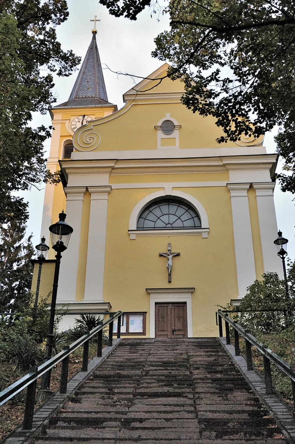 St. Koloman, Ebenthal — exterior