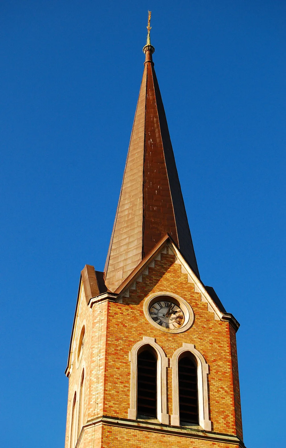 Máriaremetei templom, Budapest — exterior