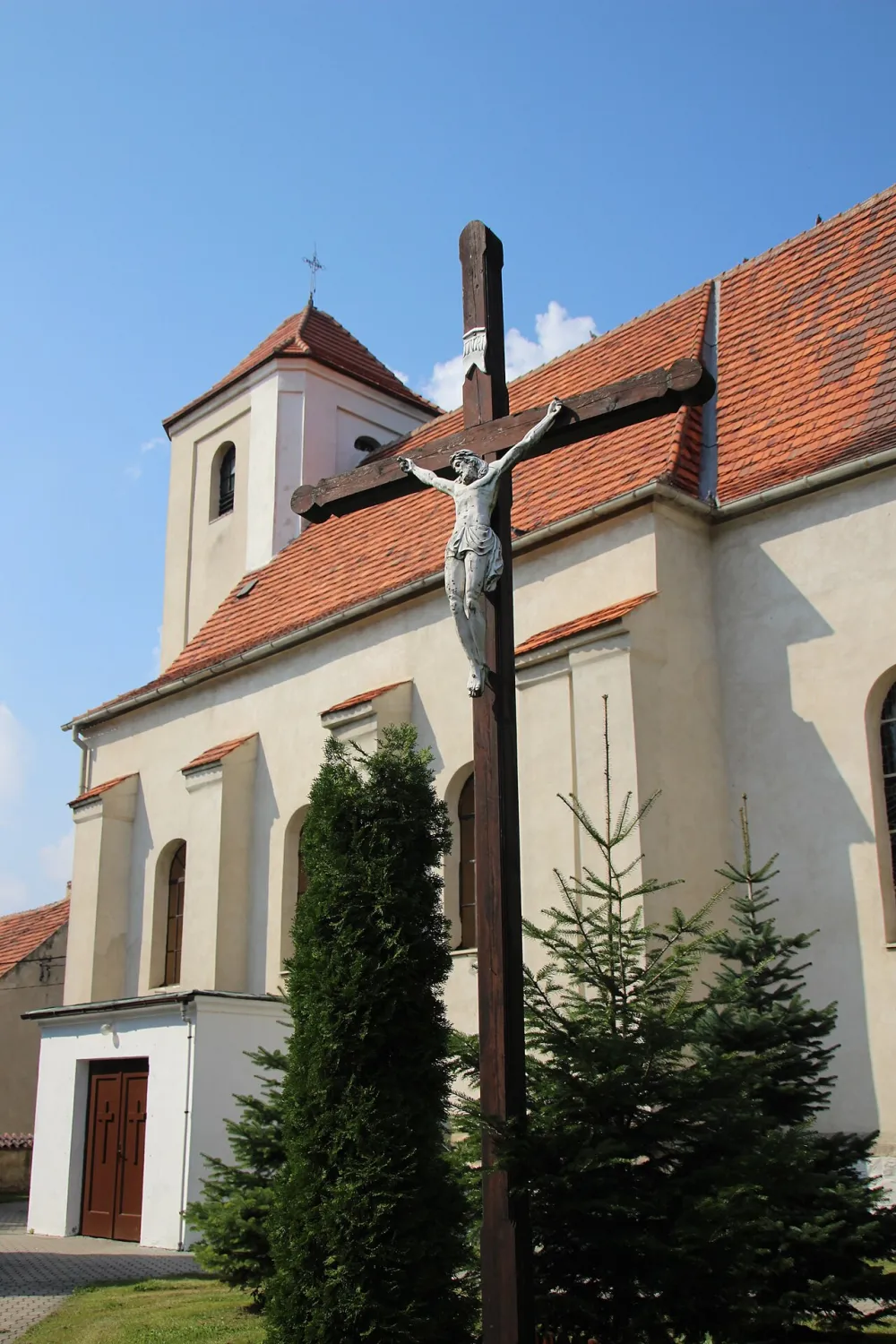 św. Andrzeja, Nowaki, Nowaki — exterior