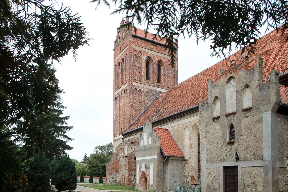 Chrystusa Króla, Sątoczno, Sątoczno — exterior