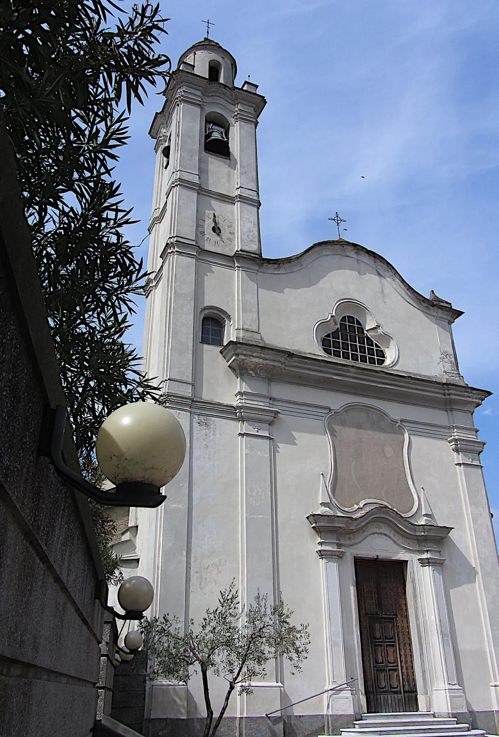 Chiesa parrocchiale di San Bernardo, Savona — exterior