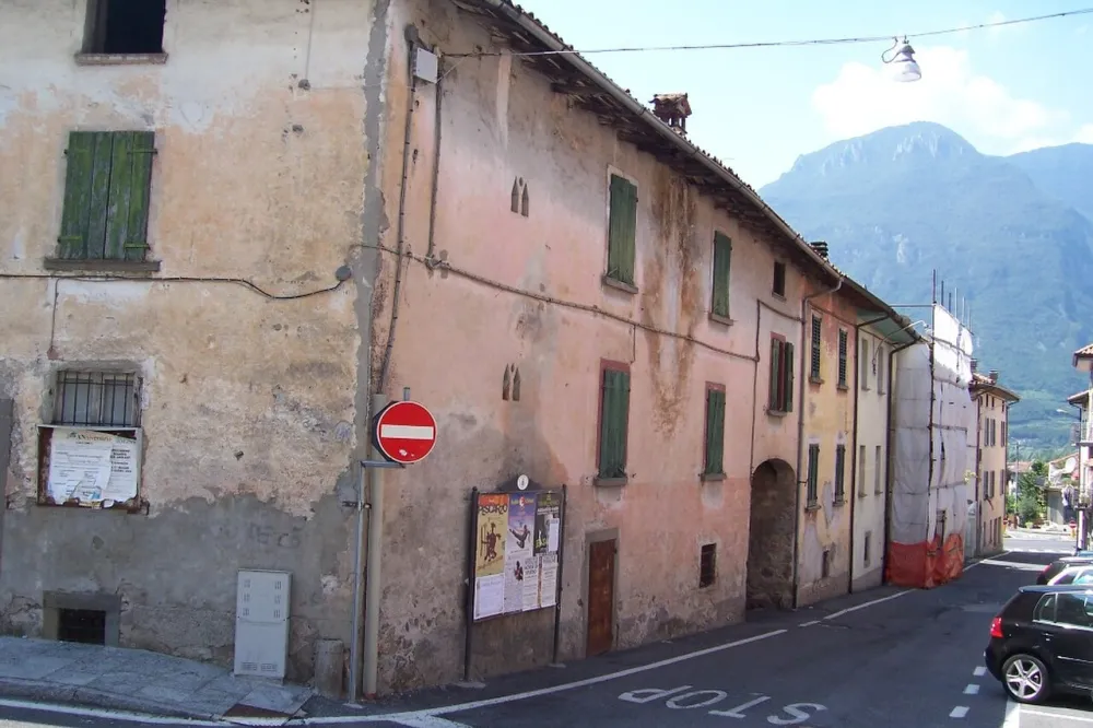Chiesa di San Zenone Vescovo (Gratacasolo, Pisogne), Pisogne — exterior