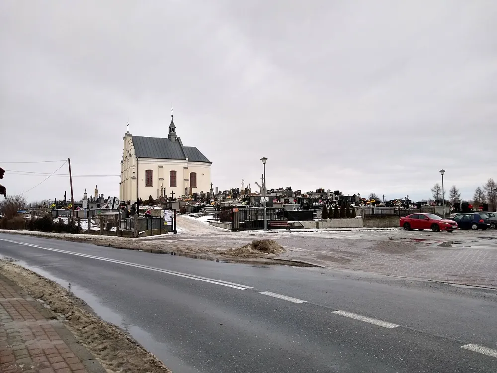 Wszystkich Świętych, Kolbuszowa, Kolbuszowa — exterior