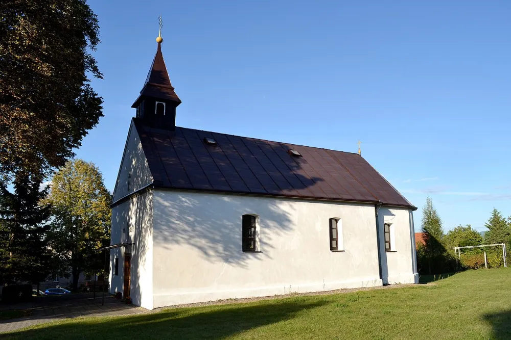 Kostol sv. Štefana Uhorského (Chym), Perín - Chym — exterior
