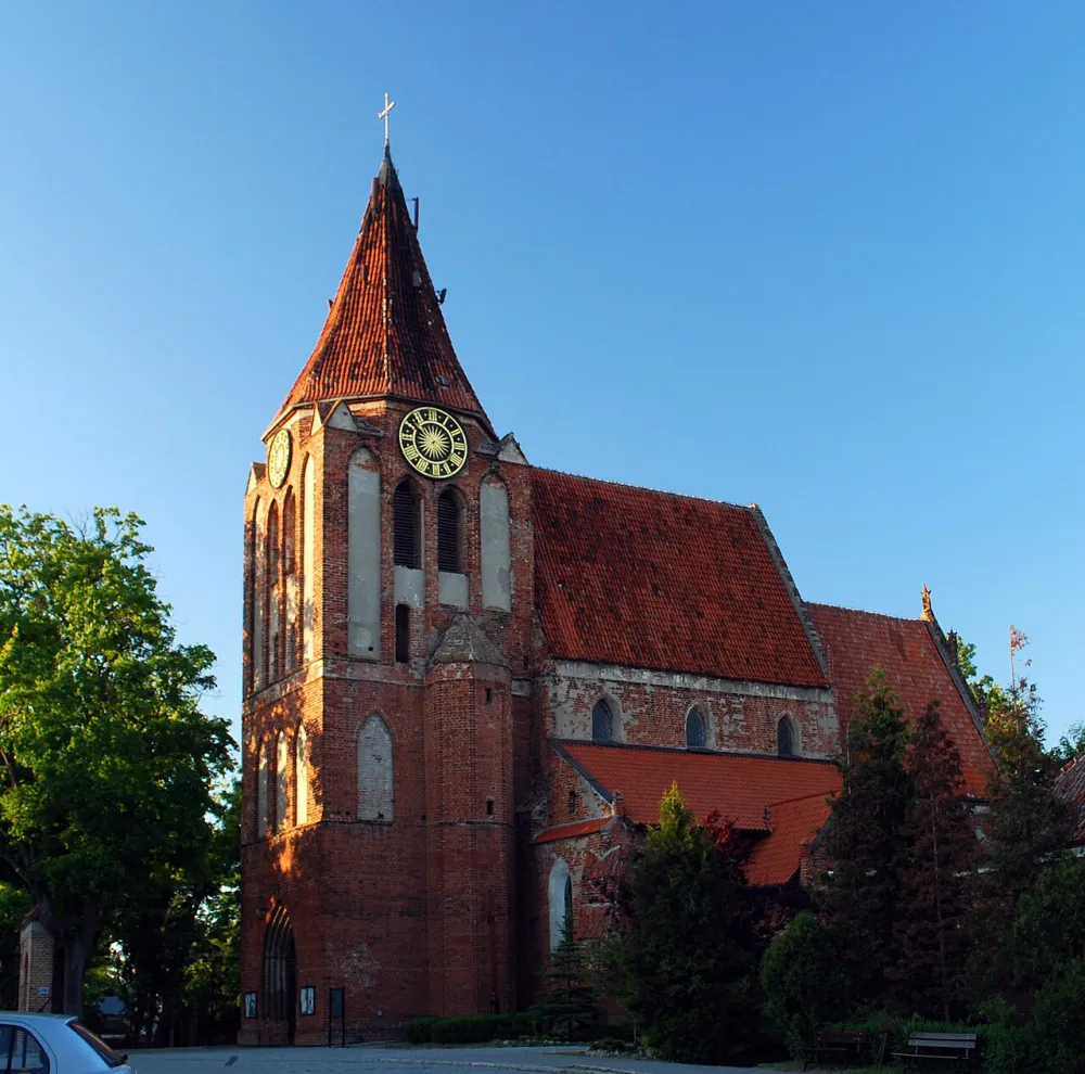 Podwyższenia Krzyża Świętego, Pruszcz Gdański, Pruszcz Gdański — exterior