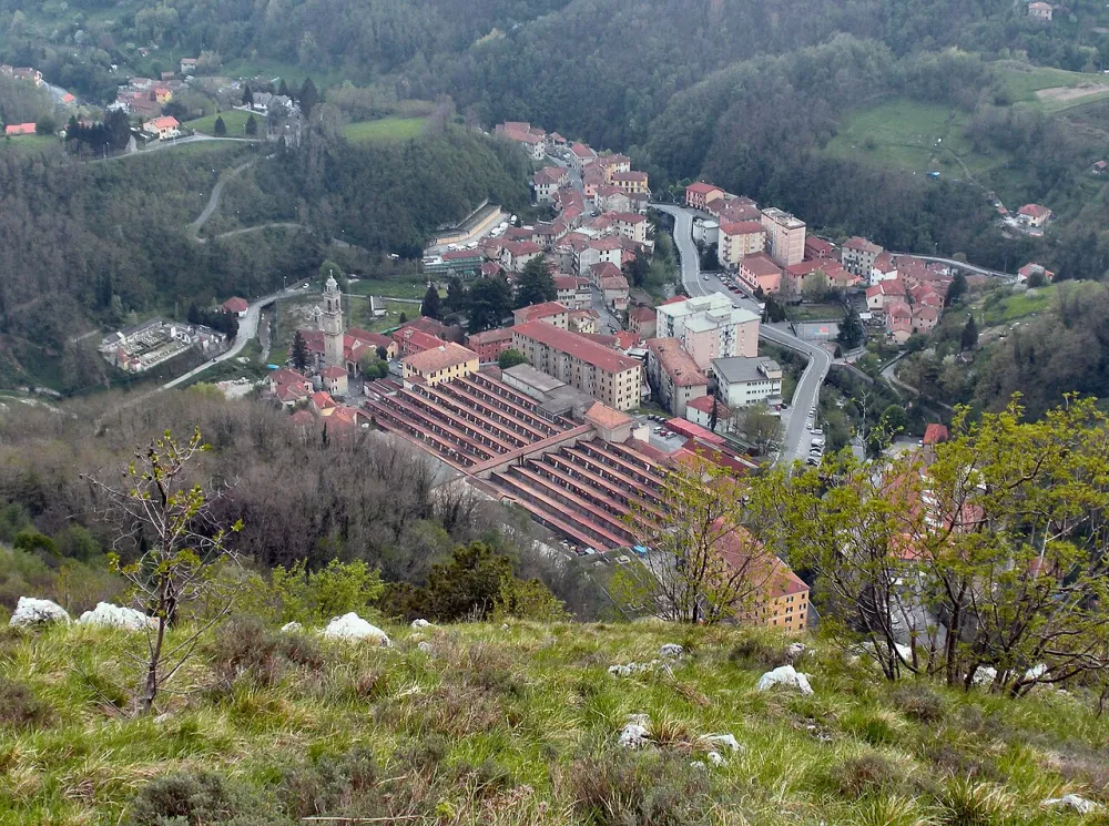 Chiesa di Sant'Andrea Apostolo (Isoverde, Campomorone), Campomorone — exterior