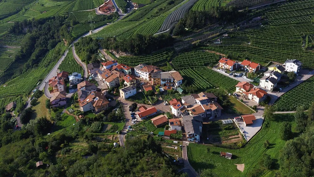 Chiesa di San Romedio (Valternigo, Giovo), Giovo — exterior