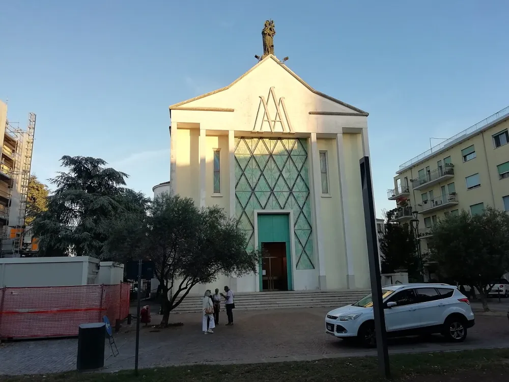 Chiesa del Cuore Immacolato di Maria vulgo La Pellegrina (Mestre, Venezia), Venezia — exterior