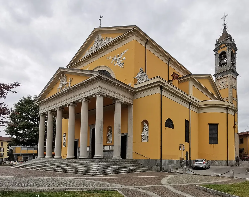 Chiesa di San Giorgio Martire (Casatenovo), Casatenovo — exterior