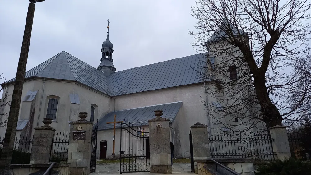 Wniebowzięcia Najświętszej Maryi Panny, Góry Pińczowskie, Góry Pińczowskie — exterior