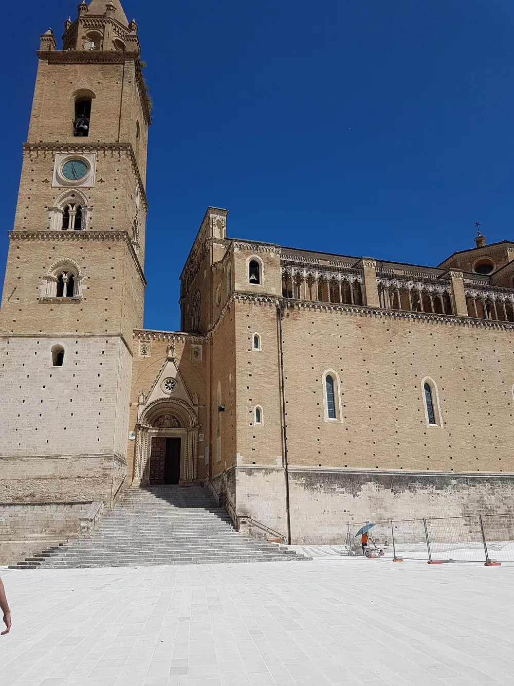 Cripta San Giustino — exterior