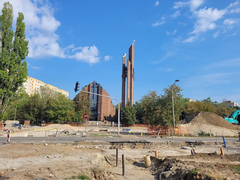 Najświętszej Maryi Panny Matki Miłosierdzia na Stegnach, Warszawa, Warszawa — exterior