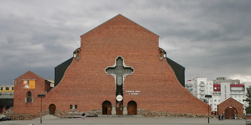 Wniebowstąpienia Pańskiego na Stokłosach, Warszawa, Warszawa — exterior