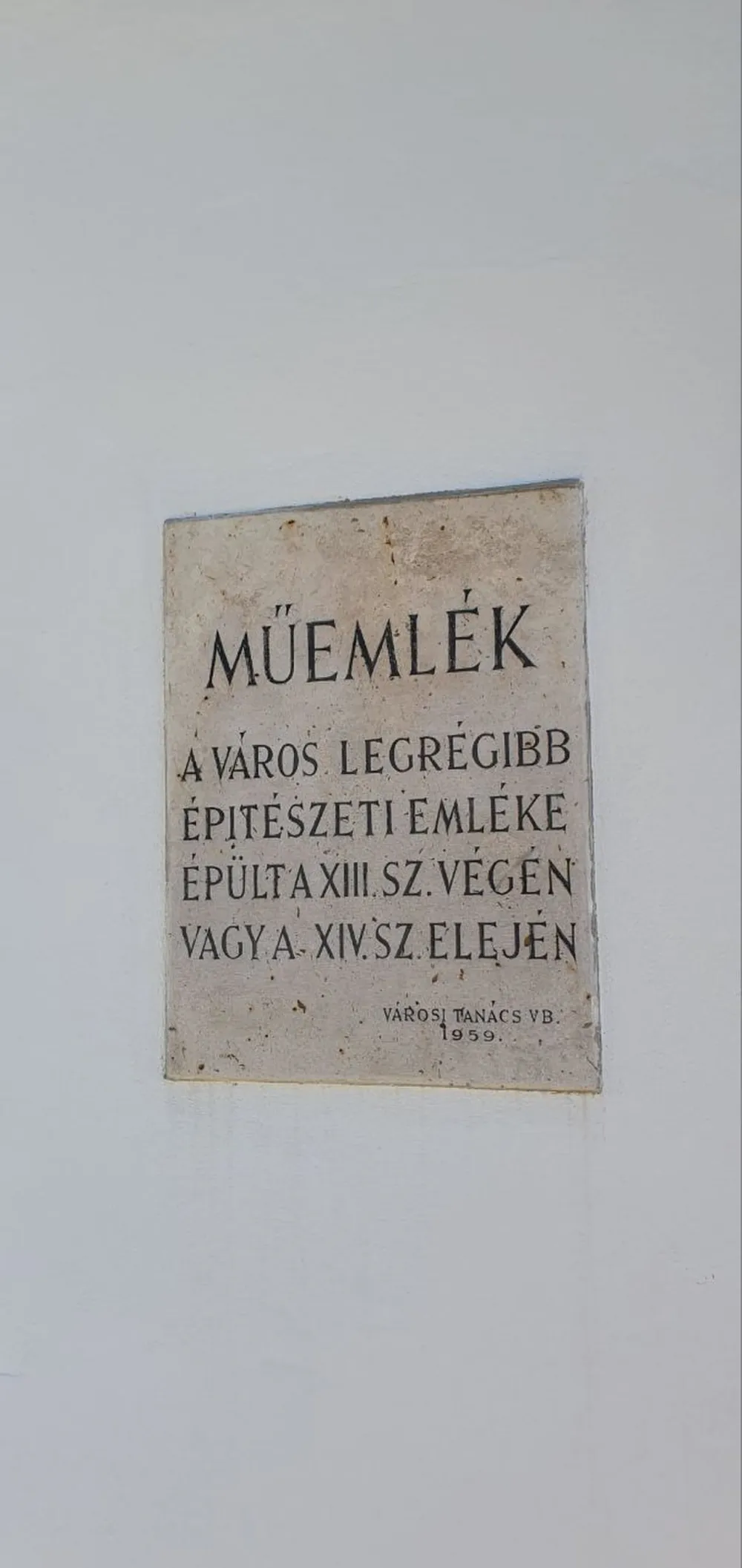 Szent Miklós Barátok temploma, Kecskemét — exterior
