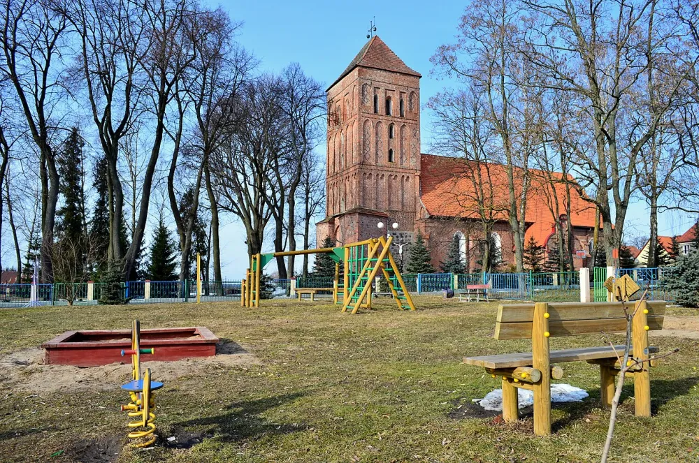 Świętego Krzyża, Srokowo, Srokowo — exterior