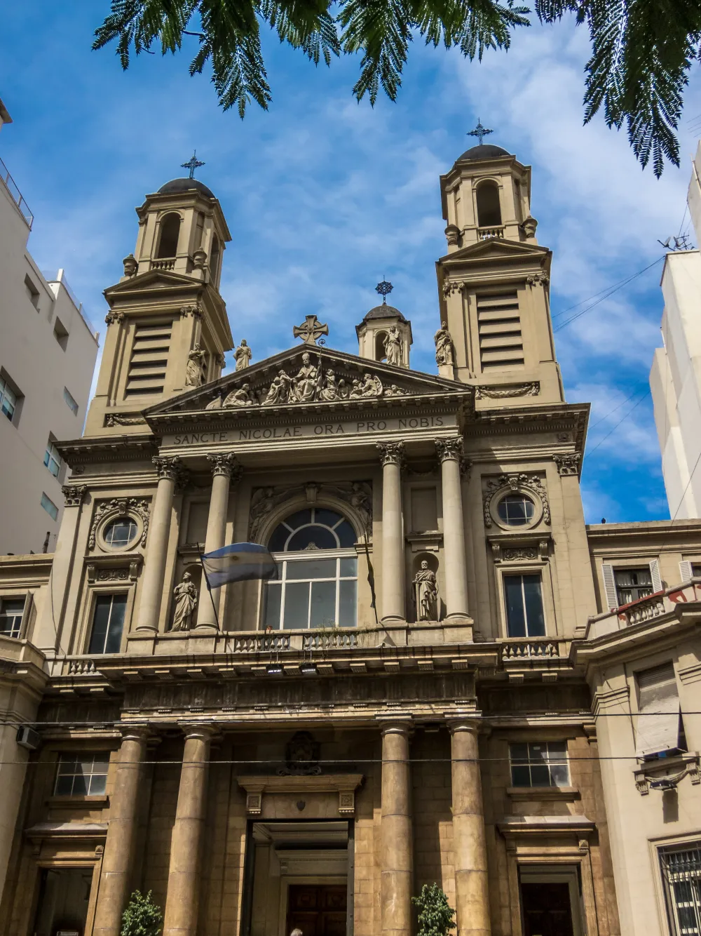 Basilica of Saint Nicholas of Bari, Buenos Aires — exterior