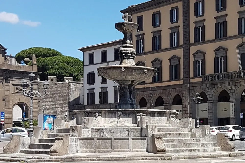 Basilica di San Francesco alla Rocca, Viterbo — exterior