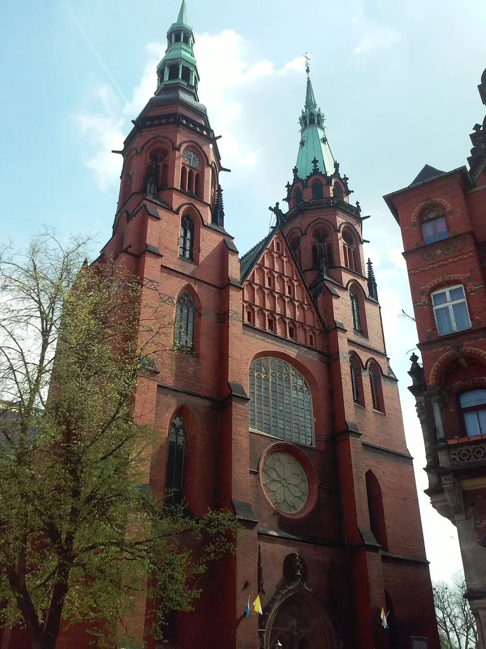 Św. Apostołów Piotra i Pawła, Legnica, Legnica — exterior