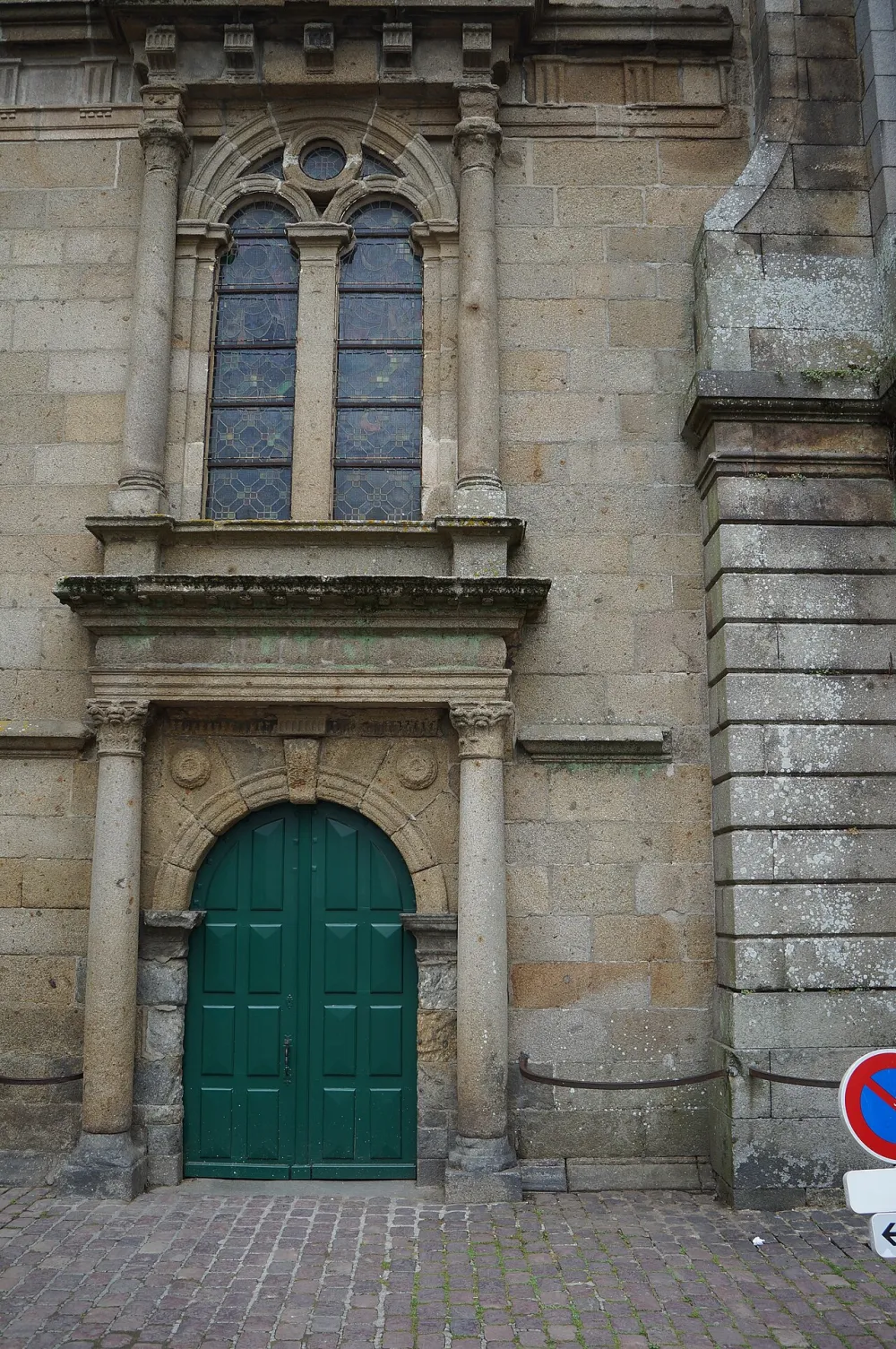 Co-cathédrale Saint-Vincent, Saint-Malo — exterior