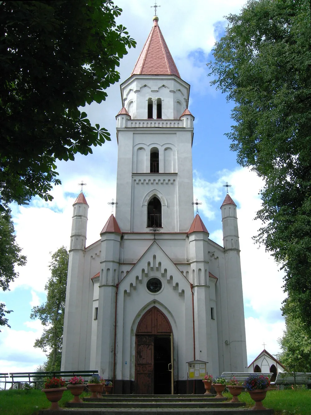 Św. Antoniego Padewskiego, Niewodnica Kościelna, Niewodnica Kościelna — exterior