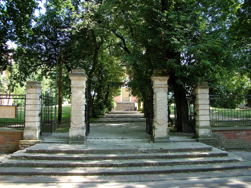 św. Leonarda, Tyszowce, Tyszowce — exterior