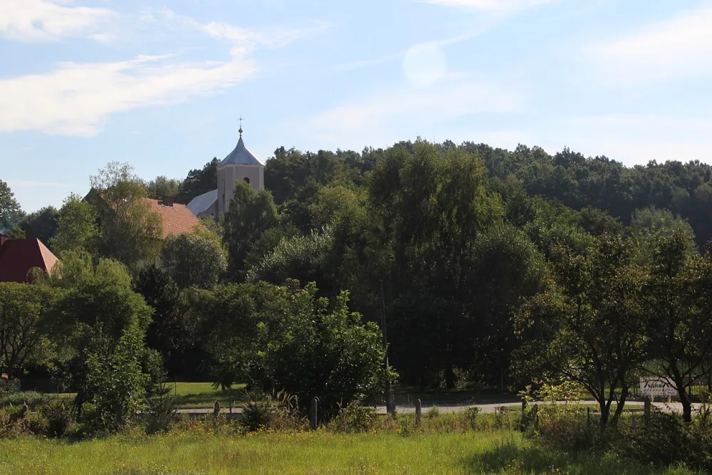 św. Michała Archanioła, Szklary, Szklary — exterior