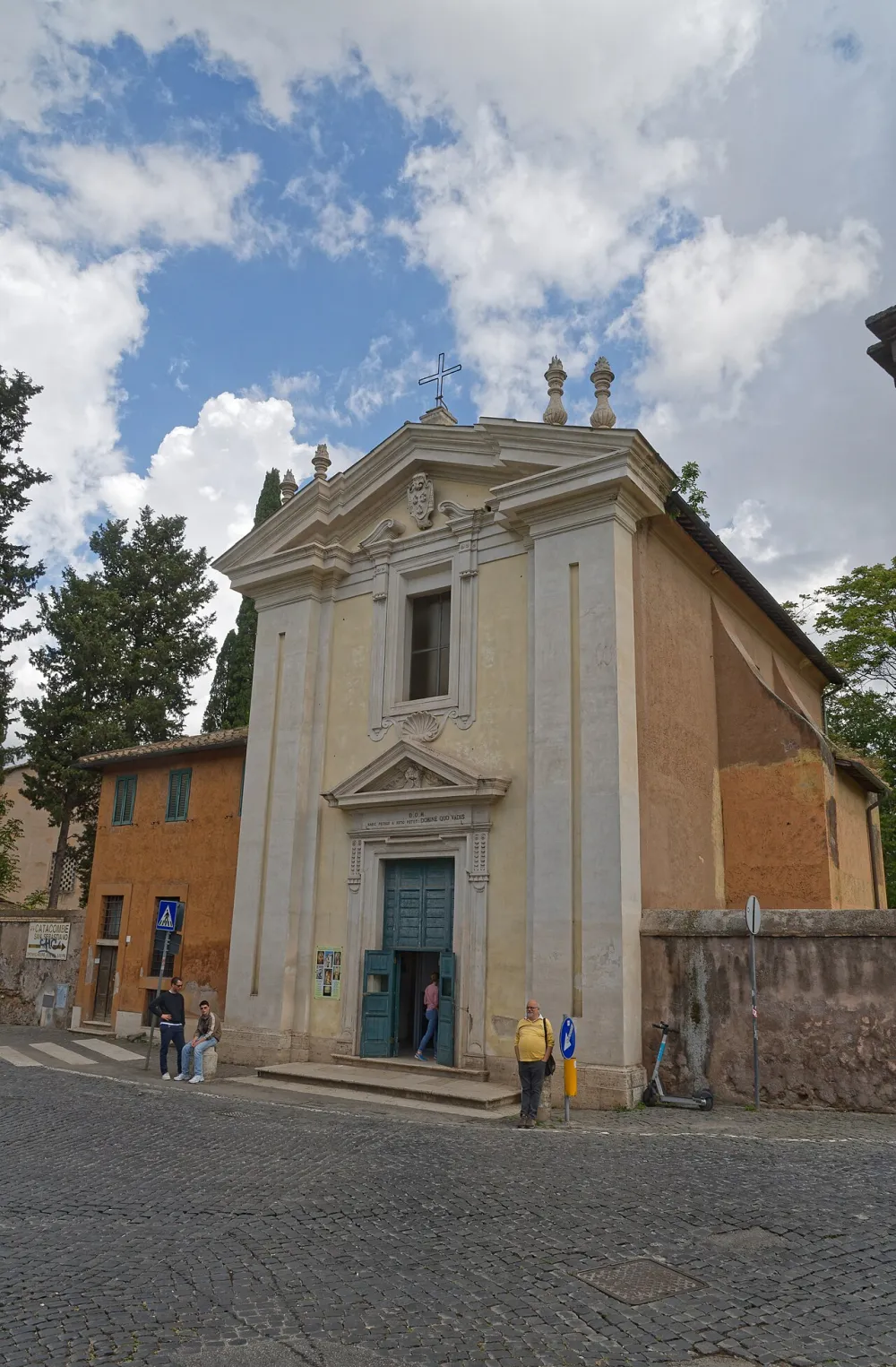 Chiesa del Domine Quo Vadis (Santa Maria delle Piante / in Palmis), Roma — exterior