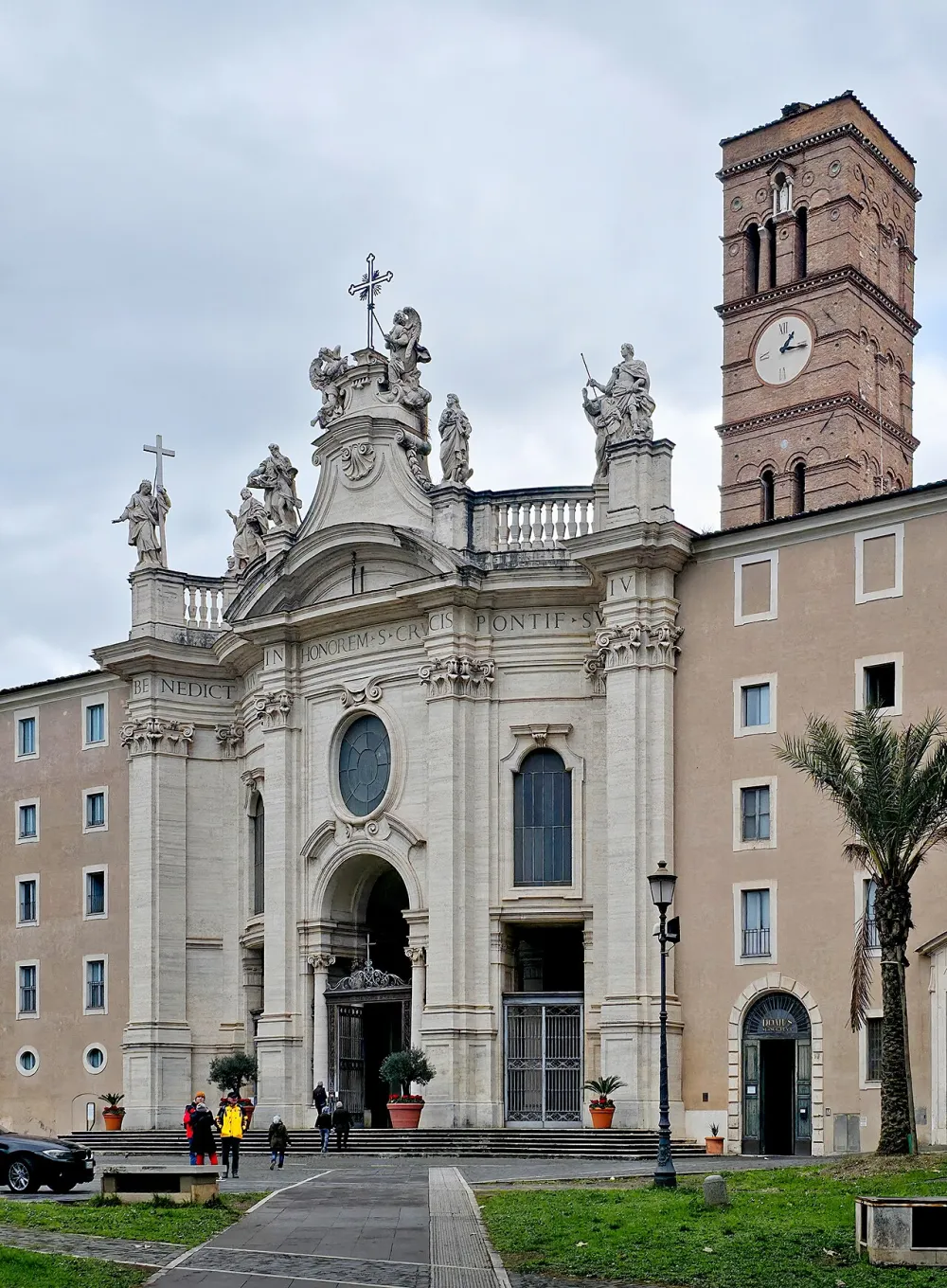 Chiesa di Santa Croce in Gerusalemme, Roma — exterior