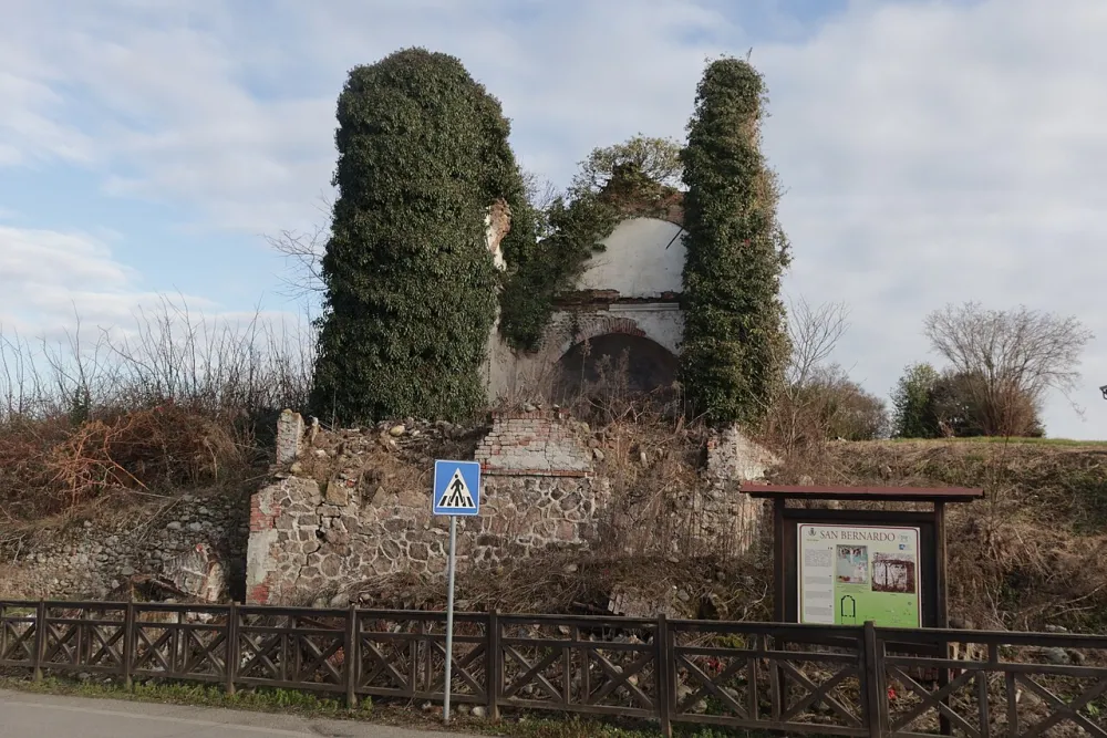 Chiesa di San Bernardo (Gattinara), Gattinara — exterior